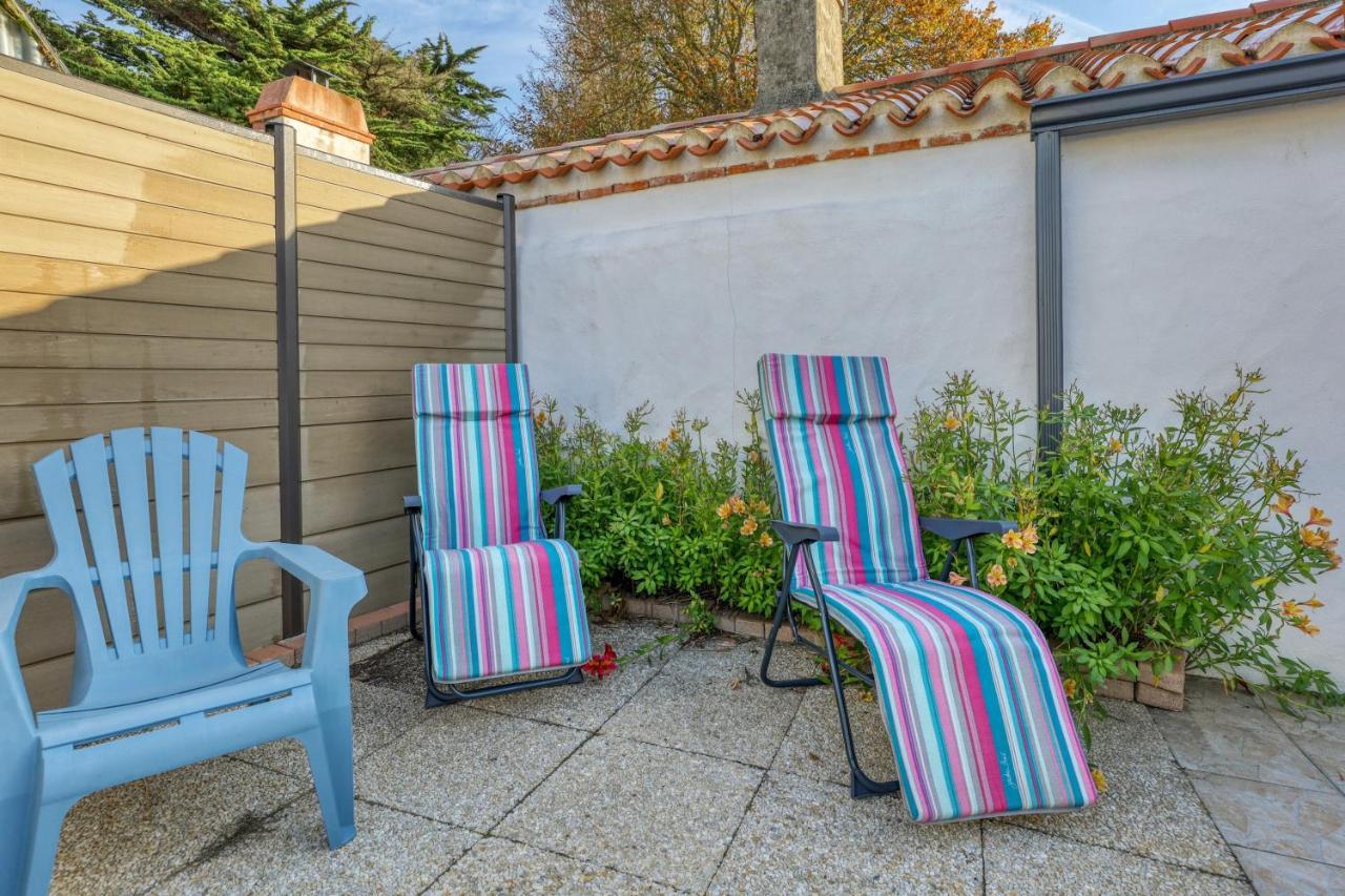 Maison Charmante A L'Epine Avec Jardin Cloture Et Terrasse ภายนอก รูปภาพ